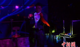 魔术表演视频,跟随镜头探寻魔术背后的秘密